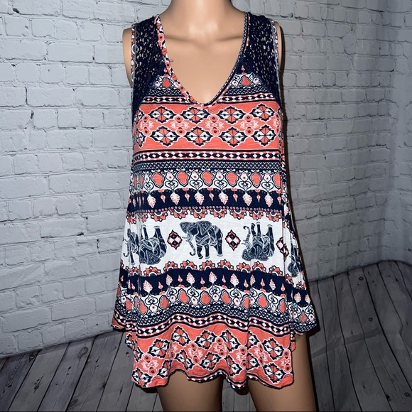 Rue21 Tops - Rue 21 Dark Blue, White & Pink Elephant tank top size L